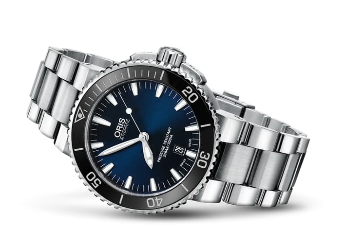 Image of Aquis Date